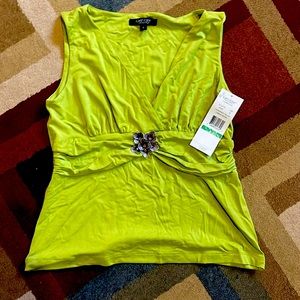 Brand new women’s top